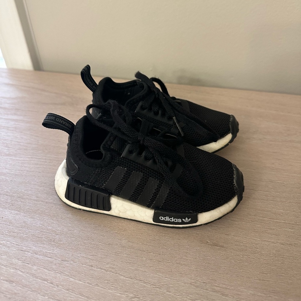 Toddler Adidas NMD R1 - Picture 2 of 7